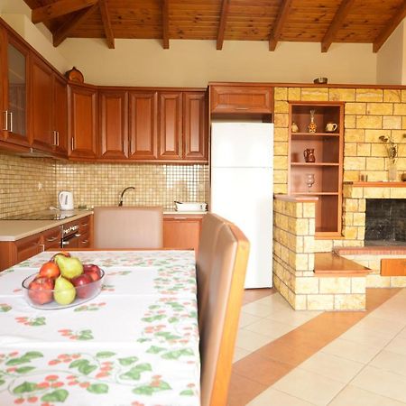 Papadeas Villas Megali Mantineia Ngoại thất bức ảnh