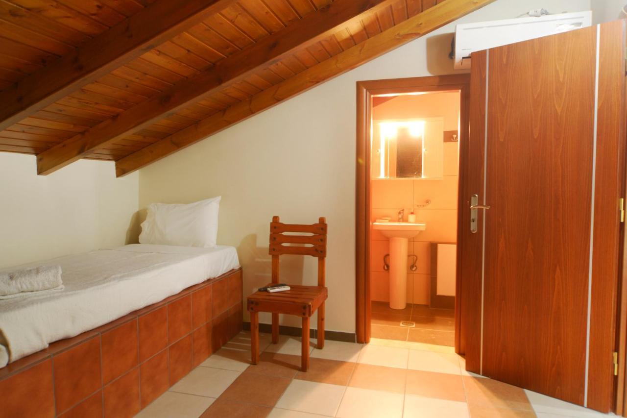 Papadeas Villas Megali Mantineia Ngoại thất bức ảnh