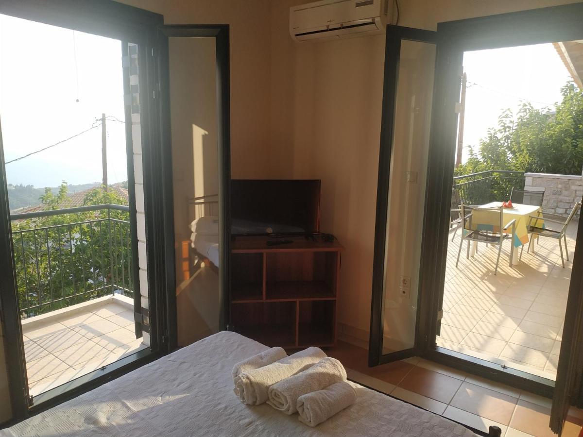 Papadeas Villas Megali Mantineia Ngoại thất bức ảnh