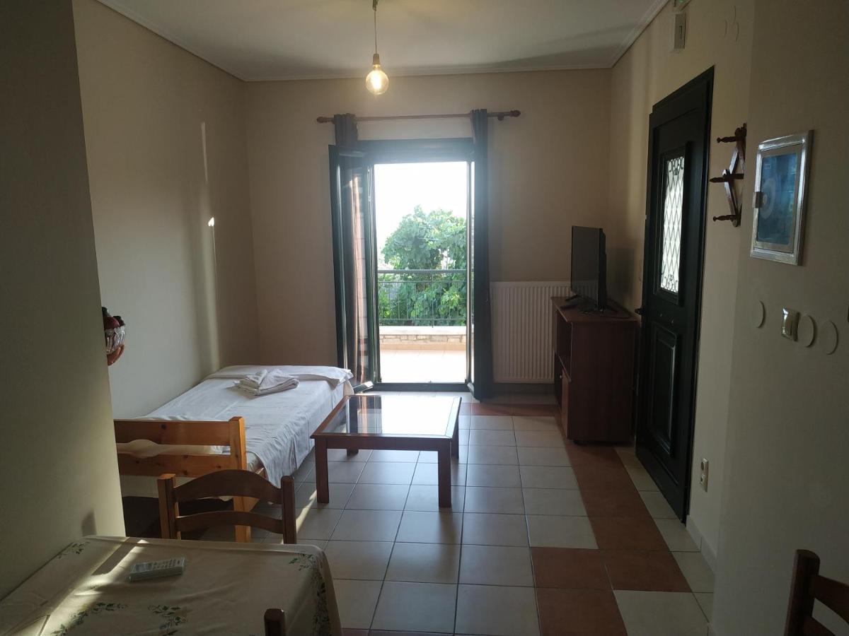 Papadeas Villas Megali Mantineia Ngoại thất bức ảnh