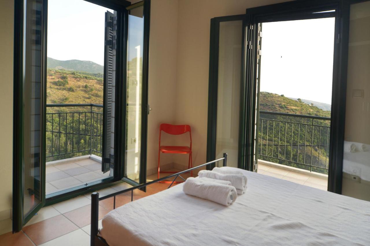 Papadeas Villas Megali Mantineia Ngoại thất bức ảnh