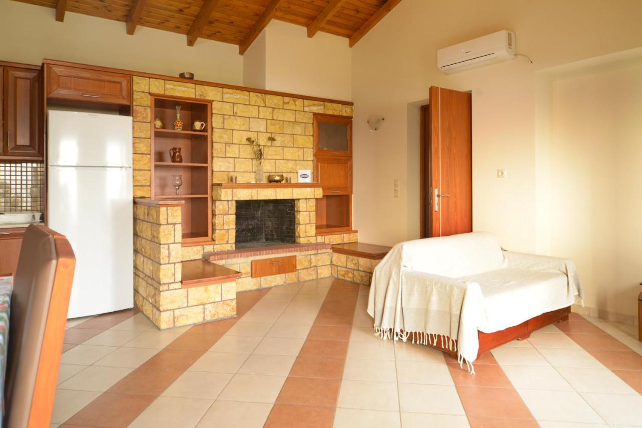 Papadeas Villas Megali Mantineia Ngoại thất bức ảnh