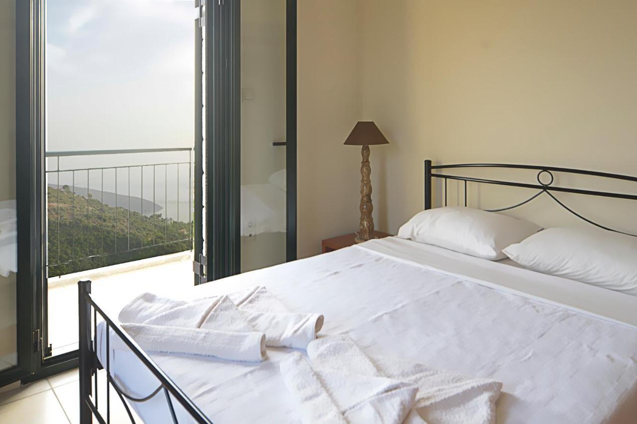 Papadeas Villas Megali Mantineia Ngoại thất bức ảnh